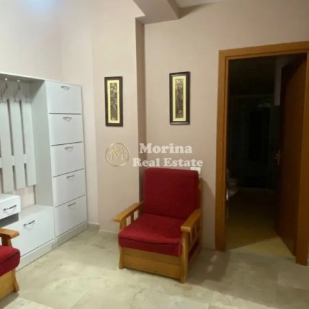 Tirane, jepet me qera apartament 1+1 Kati 6, 75 m² 700 € (Rruga Hamdi Sina)