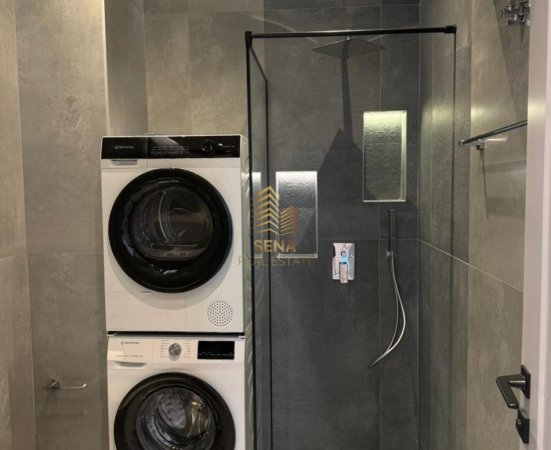 Tirane, jepet me qera apartament 1+1 Kati 1, 65 m² 750 € (Rruga Rrapo Hekali)