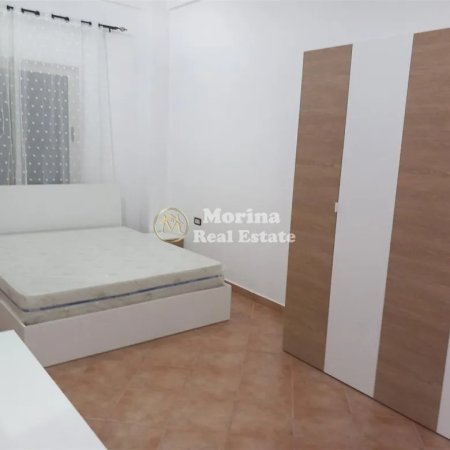 Tirane, jepet me qera apartament 2+1 Kati 1, 75 m² 400 € (Fresk)