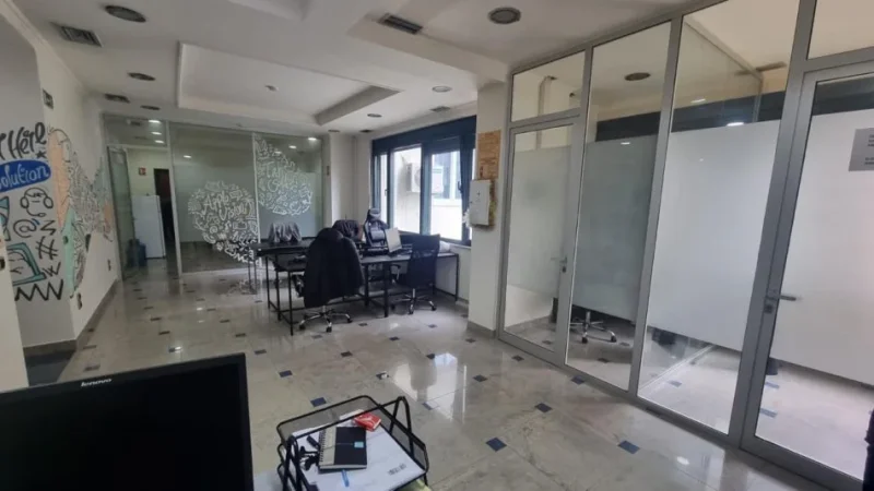 Tirane, shitet ambjent biznesi Kati 0, 350 m² 1.500.000 € (SHESHI WILLSON)