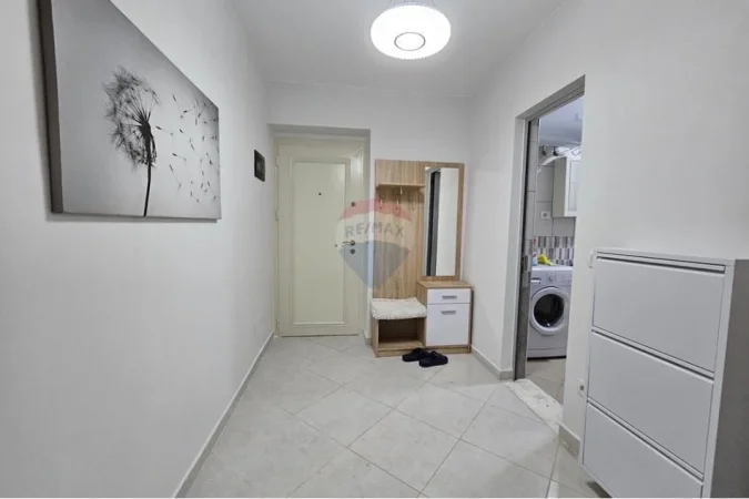 Tirane, jepet me qera apartament 1+1 Kati 2, 60 m² 550 € (Shkolla Baletit)