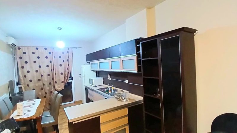 Jepet me Qera Apartamenti 2+1 ne Fresk, 80 m² 400 €uro