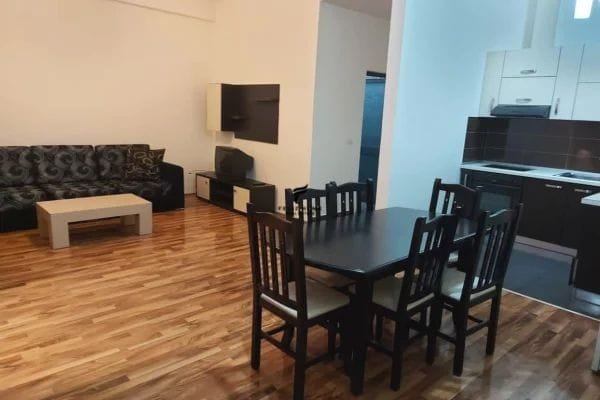 APARTAMENT ME QERA 1+1 21 DHJETORI 46.000 LEKE