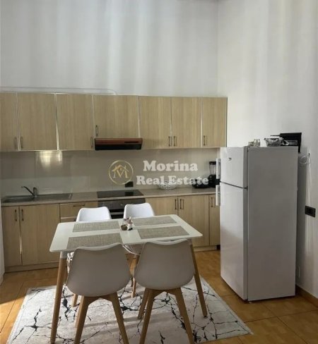 Tirane, jepet me qera apartament 1+1 Kati 2, 70 m² 550 € (Rruga e Dibres)