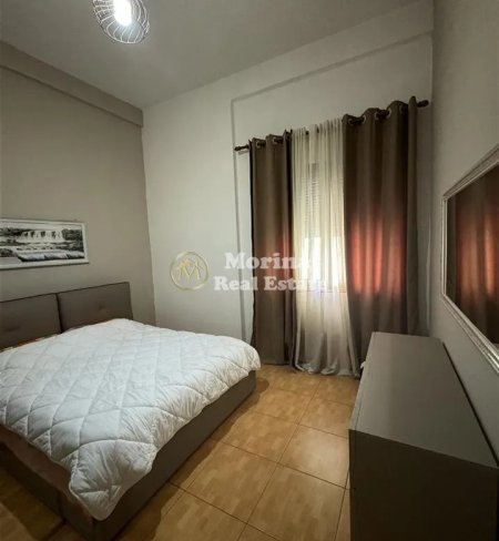 Tirane, jepet me qera apartament 1+1 Kati 2, 70 m² 550 € (Rruga e Dibres)