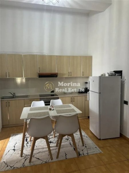 Tirane, jepet me qera apartament 1+1 Kati 2, 70 m² 550 € (Rruga e Dibres)