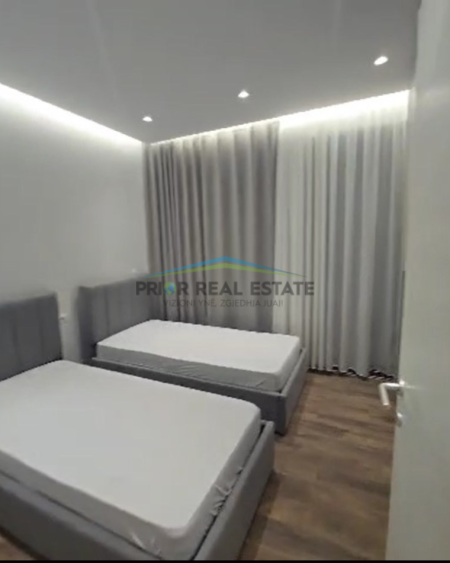 Tirane, jepet me qera apartament 2+1+ Post Paking Kati 4, 100 m² 750 € (Rruga Jordan Misja)