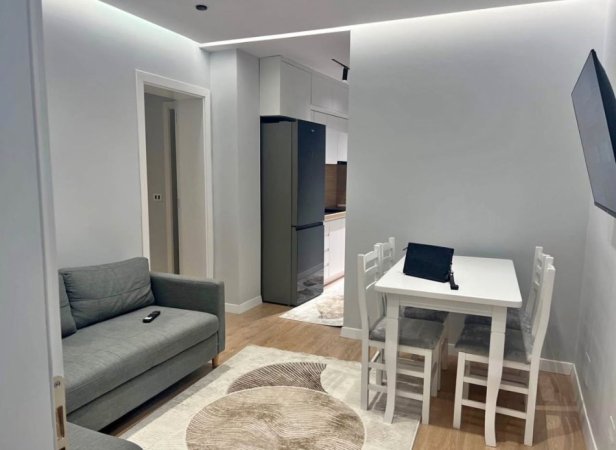 Tirane, jepet me qera apartament 1+1 Kati 3, 65 m² 500 € (SHKOLLA E BALETIT)