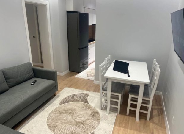 Tirane, jepet me qera apartament 1+1 Kati 3, 65 m² 500 € (SHKOLLA E BALETIT)