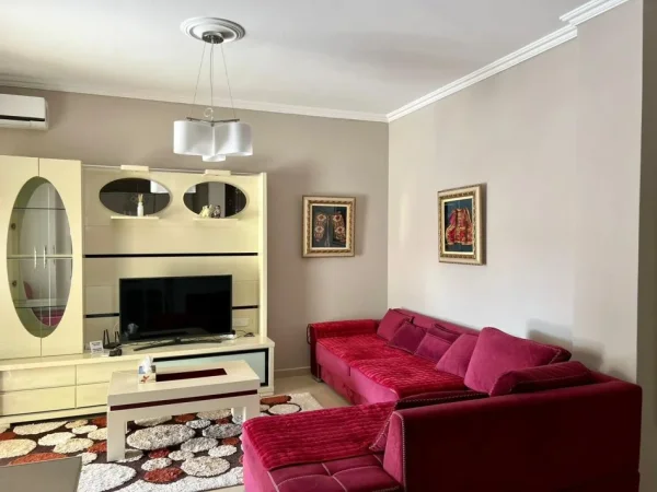 Tirane, jepet me qera apartament 1+1 Kati 1, 75 m² 550 € (DON BOSKO)