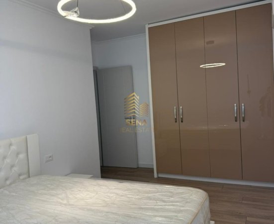 Tirane, jepet me qera apartament 2+1 Kati 2, 85 m² 800 € (Rruga Rrapo Hekali)