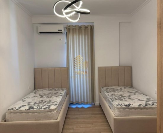 Tirane, jepet me qera apartament 2+1 Kati 2, 85 m² 800 € (Rruga Rrapo Hekali)