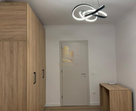 Tirane, jepet me qera apartament 2+1 Kati 2, 85 m² 800 € (Rruga Rrapo Hekali)