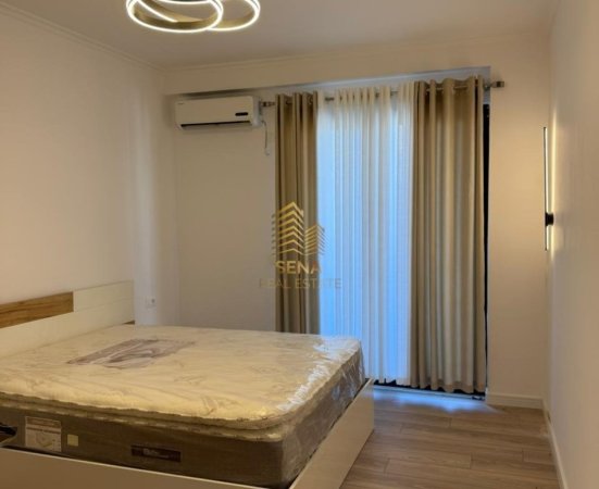 Tirane, jepet me qera apartament 2+1+Ballkon Kati 2, 85 m² 800 € (Rruga Rrapo Hekali)