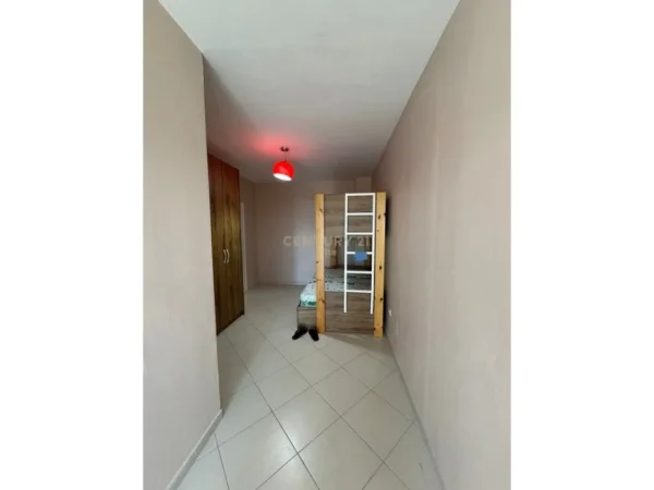 Tirane, shitet apartament duplex Dublex Kati 1, 290.000 € (kodra e diellit)