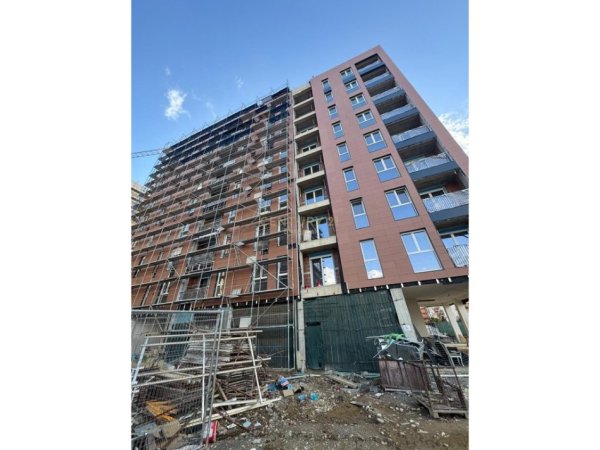 Tirane, shitet apartament 2+1 Kati 2, 117 m² 200.000 € (Bulevardi i Ri)