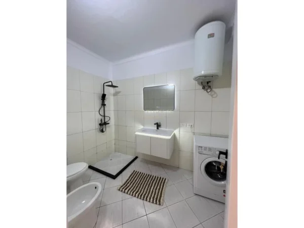 Tirane, shitet apartament 2+1+Aneks+Ballkon Kati 2, 107 m² 173.000 € (Astir)