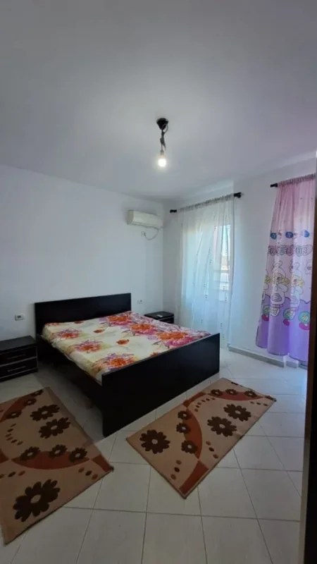 Tirane, shitet apartament 2+1+Ballkon Kati 5, 78 m² 85.000 € (Prane Vila L2)