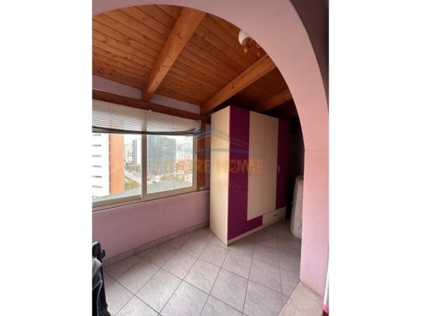 Tirane, shitet apartament 2+1+Ballkon Kati 6, 104 m² 145.000 € (UNAZA E RE)
