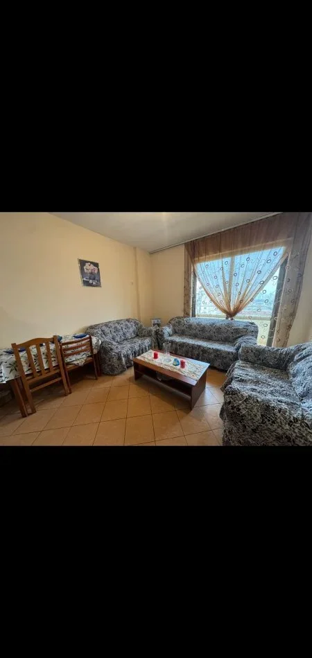 Tirane, shitet apartament 2+1+Ballkon Kati 7, 84 m² 120.000 € 