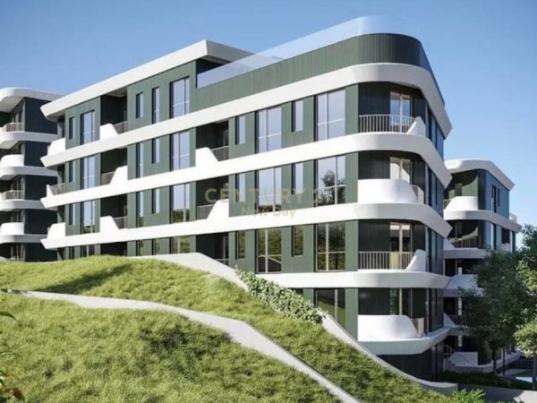 Tirane, shitet apartament 1+1 Kati 3, 80 m² 160.000 € (Liqeni thate)