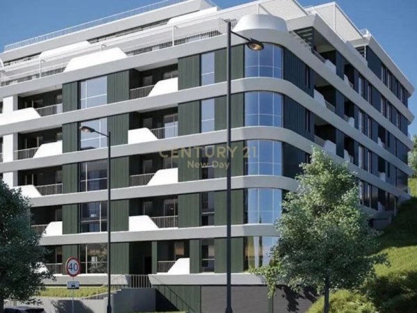 Tirane, shitet apartament 1+1 Kati 3, 80 m² 160.000 € (Liqeni thate)