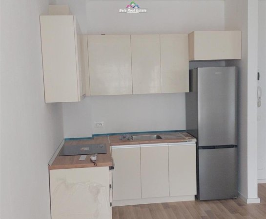 Tirane, jepet me qera apartament 1+1 Kati 4, 65 m² 520 € (Rruga Demneri)