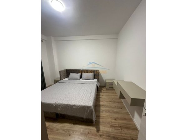 Tirane, jepet me qera apartament 1+1+Ballkon Kati 3, 60 m² 550 € (Rruga Dritan Hoxha)
