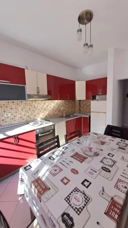 Tirane, shitet apartament 2+1+Ballkon Kati 5, 78 m² 85.000 € (Astiri)