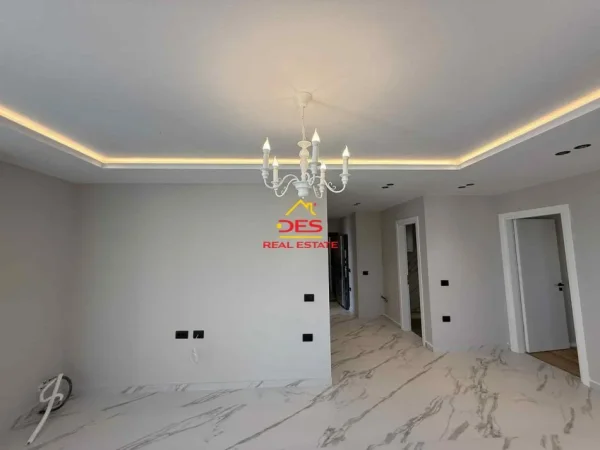 Sarande, shitet apartament 2+1+Ballkon Kati 5, 85 m² 160.000 € 