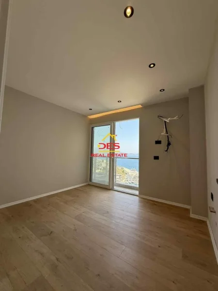 Sarande, shitet apartament 2+1+Ballkon Kati 5, 85 m² 160.000 € 
