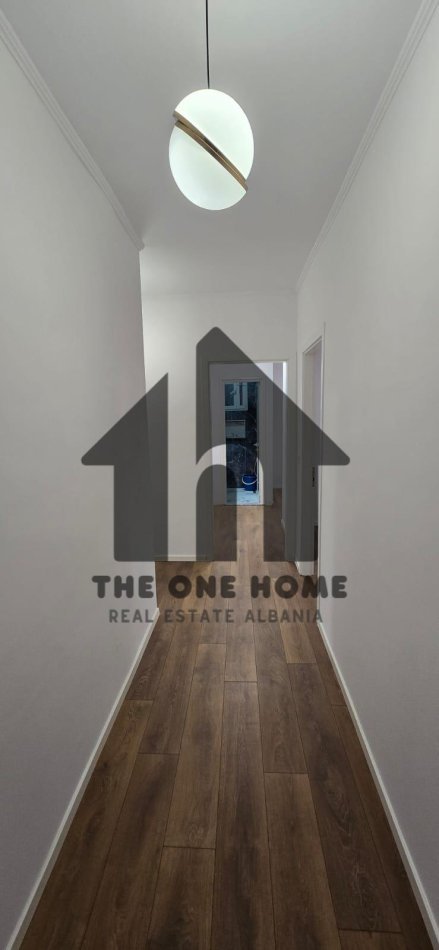 Tirane, shitet apartament 2+1+Ballkon Kati 7, 93 m² 215.000 € (Rr Mine Peza)