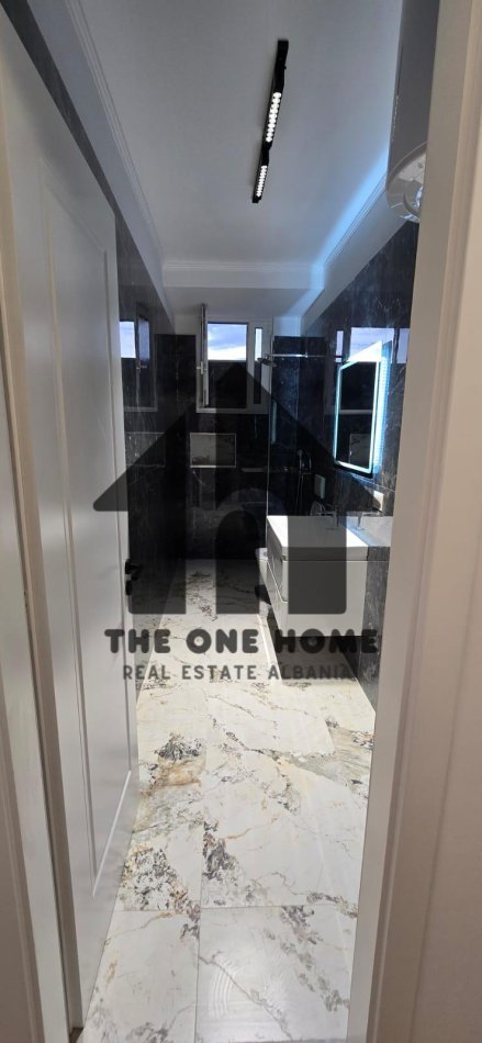 Tirane, shitet apartament 2+1+Ballkon Kati 7, 93 m² 215.000 € (Rr Mine Peza)