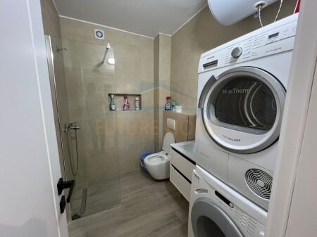 Tirane, jepet me qera apartament 1+1 Kati 1, 50 m² 470 € 