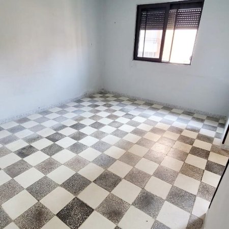 Kavaje, shitet apartament 1+1+Aneks+Ballkon Kati 3, 50 m² 31.958 € (Kavaje,afer qendres)