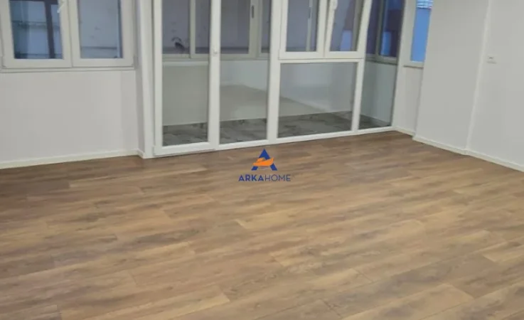 Tirane, shitet apartament 2+1+Ballkon Kati 7, 93 m² 218.000 € (ZOGU I ZI)
