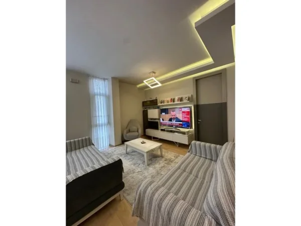 Tirane, shitet apartament 2+1+2+Ballkon Kati 3, 111 m² 350.000 € (Komuna e Parisit, Kompleksi Kika 2)