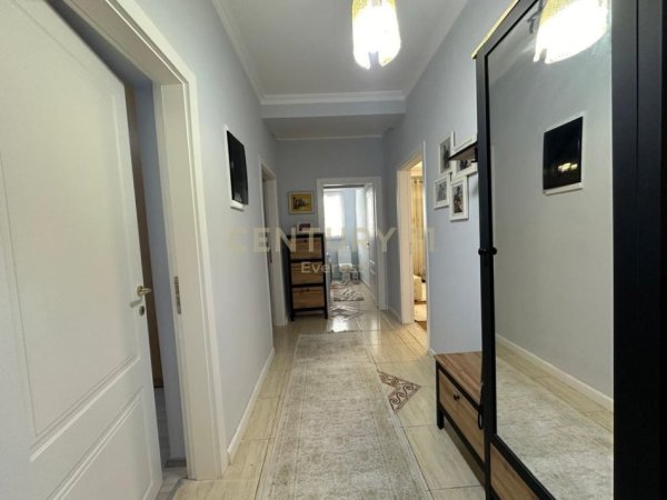 Tirane, shes apartament 3+1+Aneks+Ballkon Kati 5, 102 m² 250.000 € 