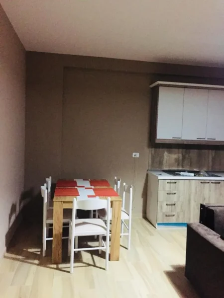 Elbasan, shitet nga Pronari, pa-komision apartament 2+1+Ballkon Kati 7, 105 m² 105.000 € (https://maps.app.goo.gl/Uxg1UYDqko38kLGEA?g_st=ipc)