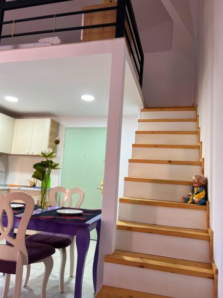 Tirane, shitet apartament 1+1 Kati 3, 97.000 € 