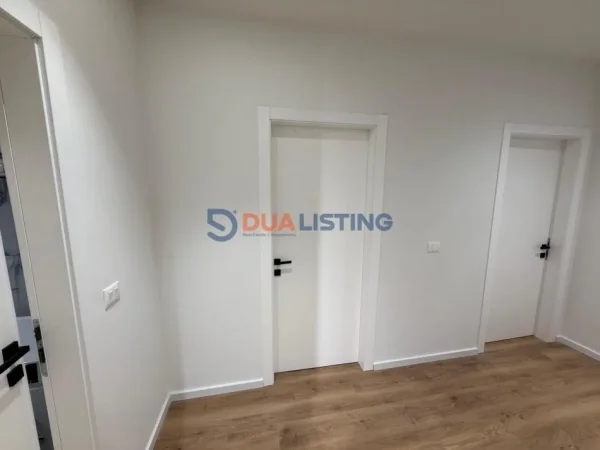 Tirane, shitet apartament 2+1 Kati 3, 124 m² 265.000 € (ish fusha aviacionit)