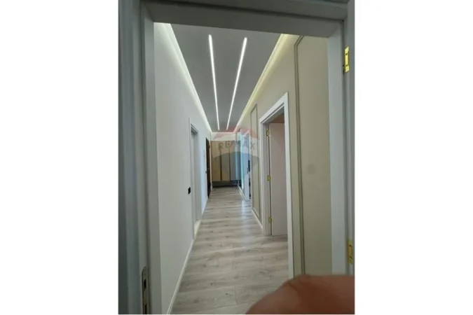 Tirane, shitet apartament 2+1 Kati 3, 104 m² 245.000 € (Shkozë (ID: 530261059-313)