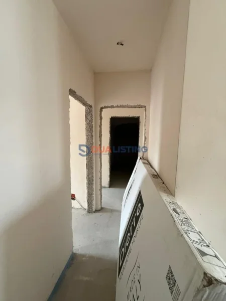 Tirane, shitet apartament 2+1 Kati 5, 101 m² 400.000 € (ish blloku (LSI))