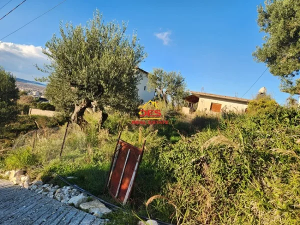 Vlore, shitet shtepi 2+1+Ballkon Kati 0, 100 m² 140.000 € (Kuzum Baba)