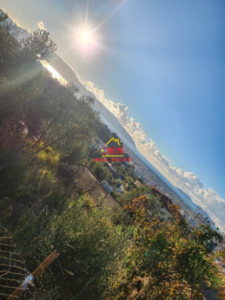 Vlore, shitet shtepi 2+1+Ballkon Kati 0, 100 m² 140.000 € (Kuzum Baba)