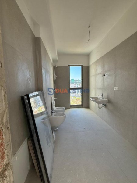 Tirane, shes apartament 2+1 Kati 5, 123 m² (Bulevardi i Ri – Park Avenue (Orion Construction))