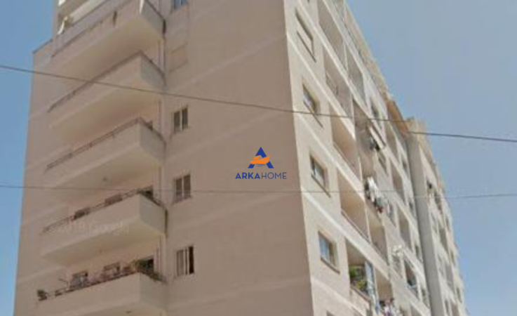Tirane, shitet apartament 1+1+Ballkon Kati 4, 70 m² 130.000 € (ASTIR)