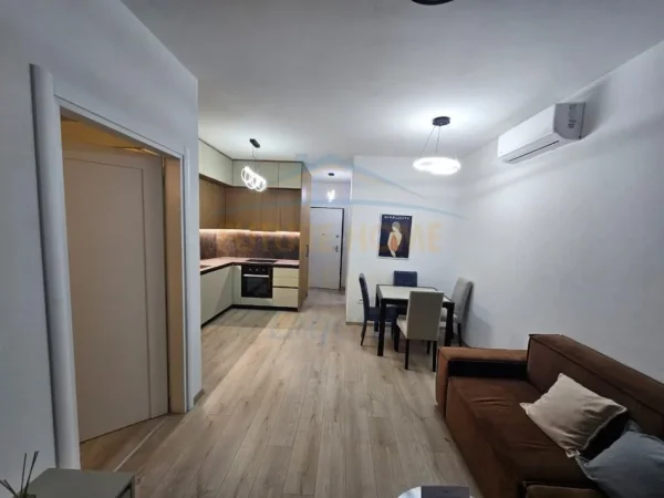 Tirane, qera, apartament 2+1+Ballkon Kati 1, 65 m² (Liqeni i Thate, Park Life.)