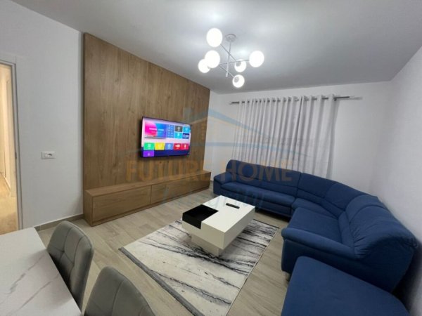 Tirane, jepet me qera apartament 1+1 Kati 1, 50 m² 500 € (Ish Parku)