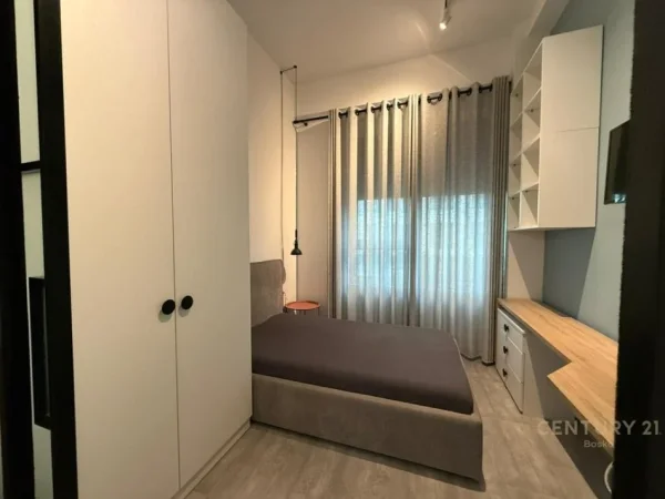 Tirane, shes apartament 2+1+Aneks+Ballkon Kati 1, 66 m² 165.000 € (Kompleksi Magnet)